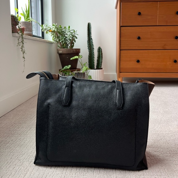 Michael Kors Black Tote Bag - Picture 5 of 5